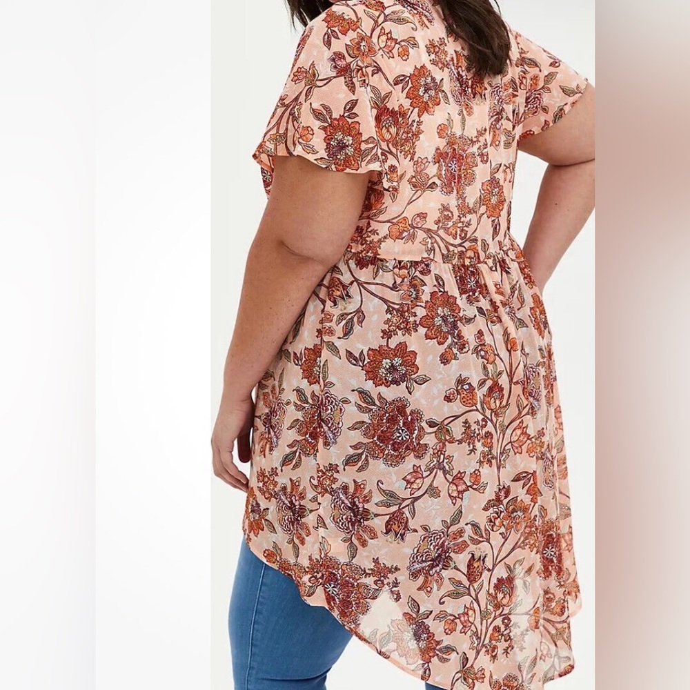 Torrid V-Neck Lexie Babydoll Top Chiffon Floral Pink/Peach Sheer Size 1 - Picture 2 of 10